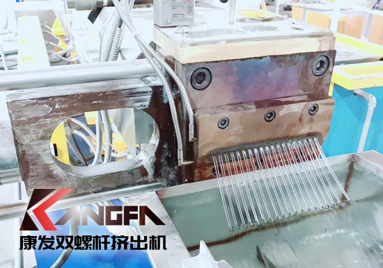 相知相識在康發(fā)，意濃情濃過端午——康發(fā)雙螺桿擠出機(jī)恭祝廣大客戶“端午安康，吉祥如意”
